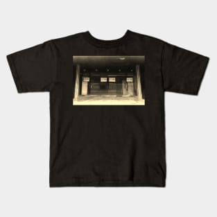 A derelict building in Hull, England Kids T-Shirt